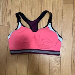Victoria’a Secret Sport VSX High Support Sports Bra 38DD